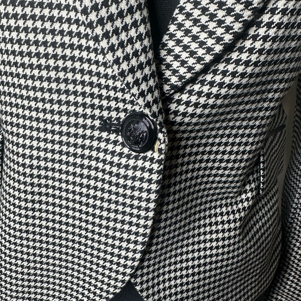 White House Black Market Houndstooth Blazer - Picture 2 of 4
